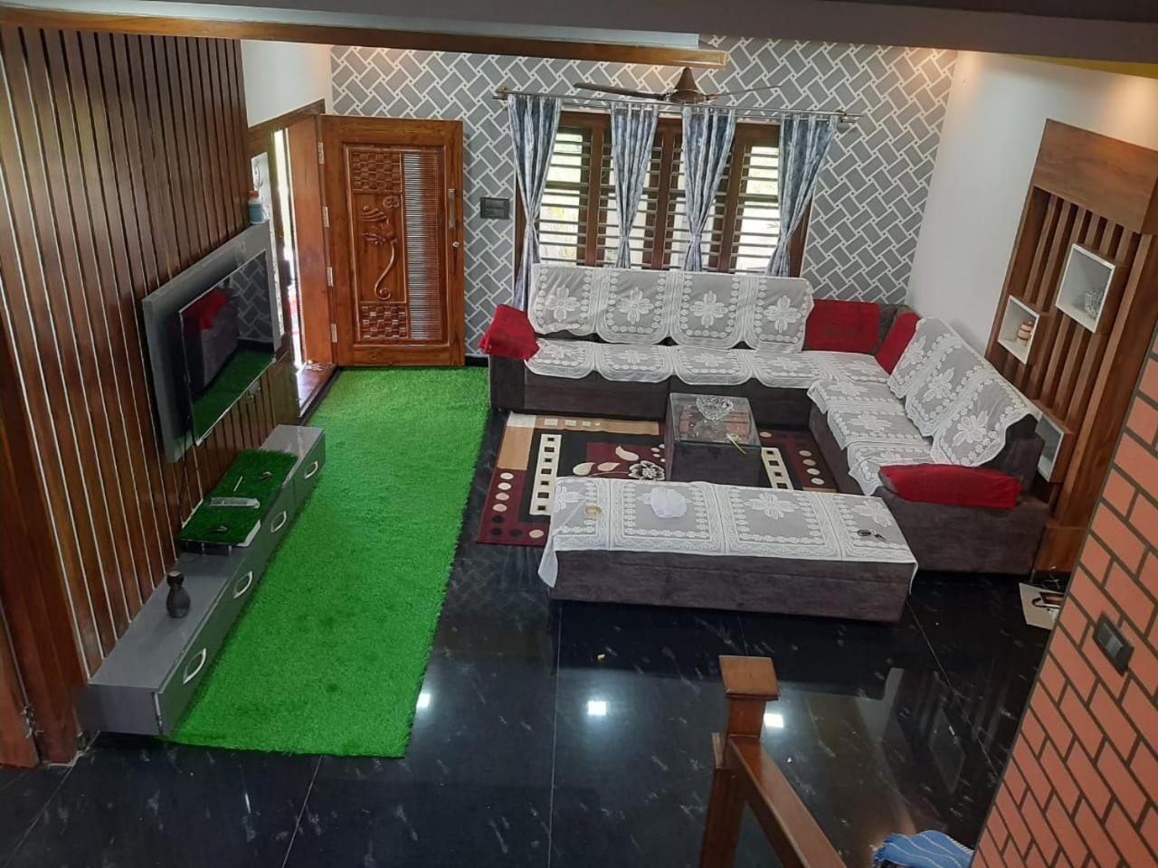 The Grassland Homestay จิกมากาลูร์ ภายนอก รูปภาพ