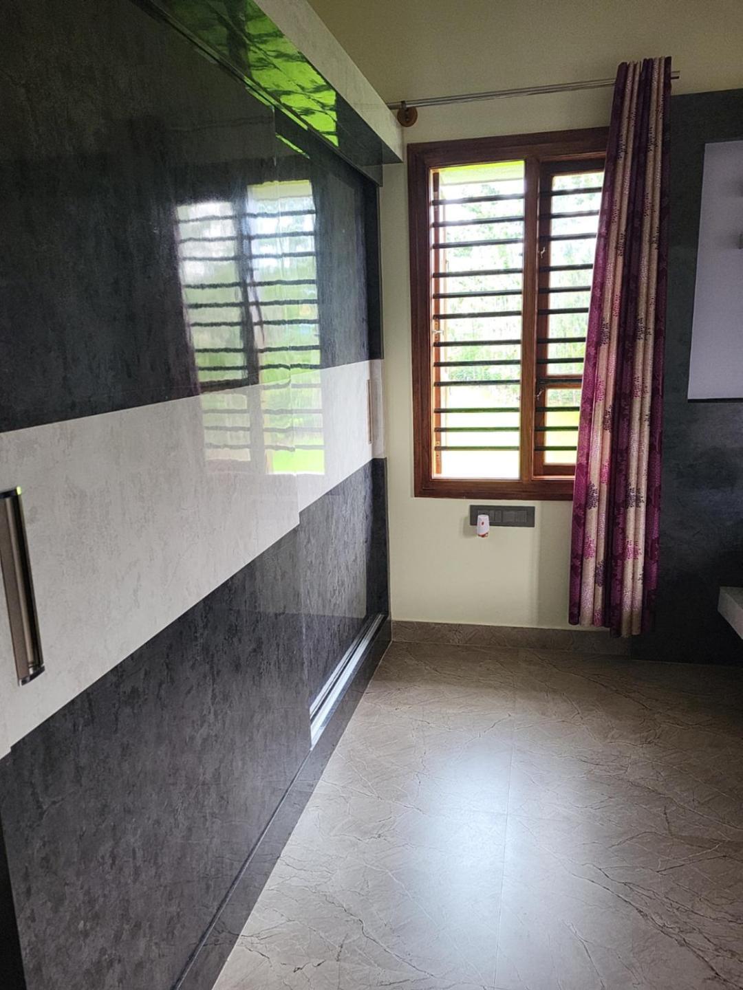 The Grassland Homestay จิกมากาลูร์ ภายนอก รูปภาพ