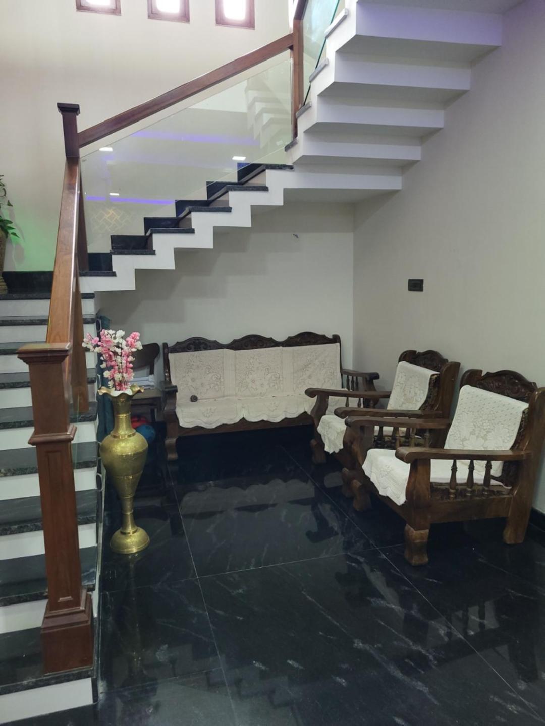 The Grassland Homestay จิกมากาลูร์ ภายนอก รูปภาพ